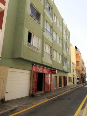 Отель El Medano, 2 bedrooms, 2 minutes beach !  Эль Медано
